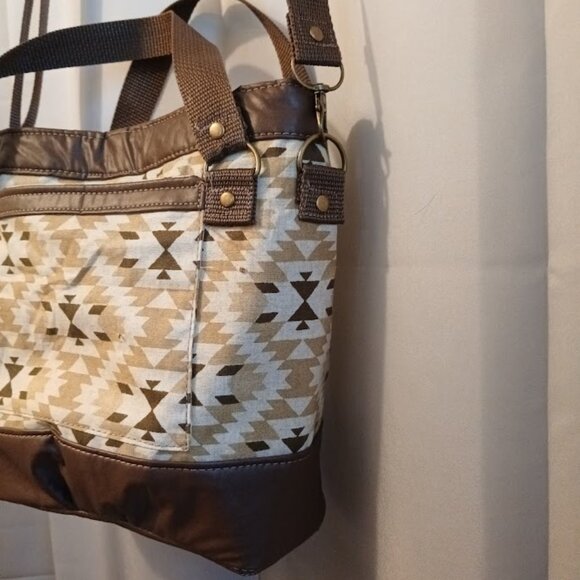 New Bucket Saddle Bag Purse Tote Brown Mustard Chevron Aztec print Pleather - Picture 4 of 10